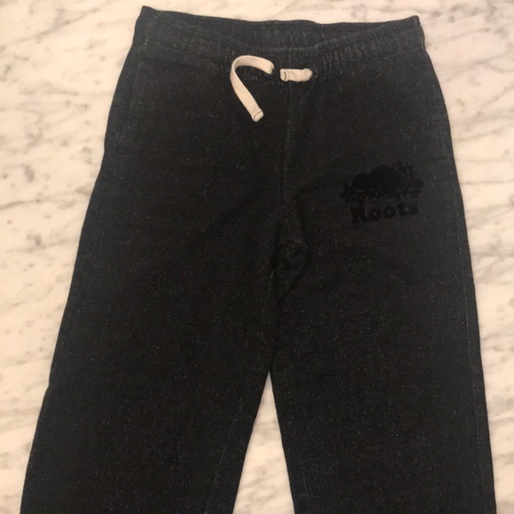 Roots Jogging Pants Kids (size 12) - Picture 2 of 3